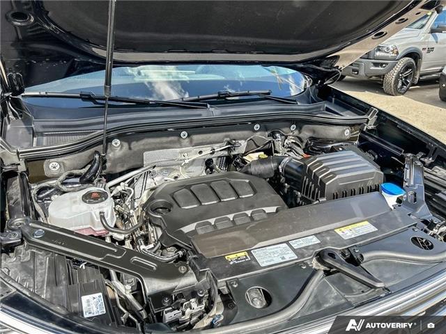 2025 Volkswagen Atlas 2.0 TSI Highline (Stk: KU0490) in Okotoks - Image 10 of 24