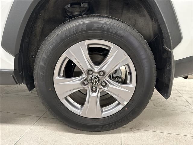 2025 Toyota RAV4 XLE (Stk: 11105427A) in Markham - Image 14 of 28