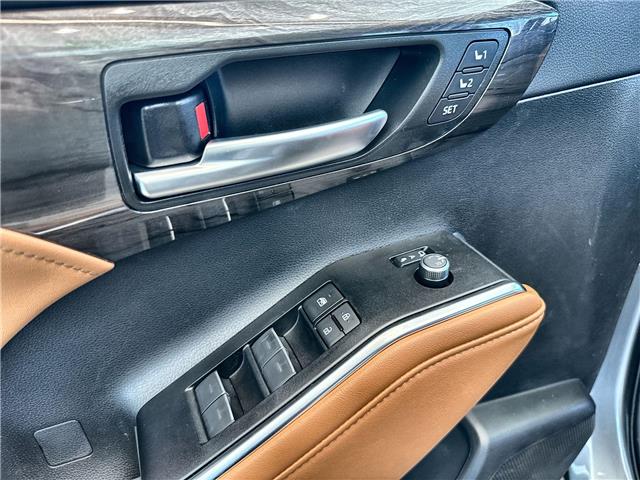 2026 Toyota Highlander Limited (Stk: 11105725) in Markham - Image 5 of 16