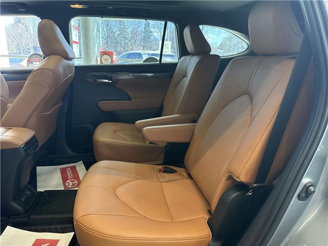 2026 Toyota Highlander Limited (Stk: 11105725) in Markham - Image 13 of 16