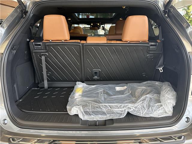 2026 Toyota Highlander Limited (Stk: 11105725) in Markham - Image 15 of 16