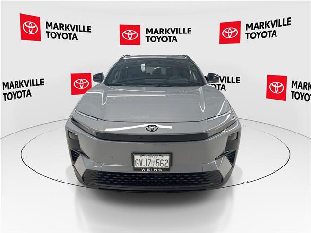 2026 Toyota C-HR XSE (Stk: 11105903) in Markham - Image 2 of 14