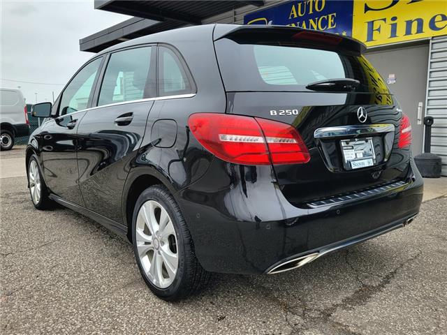 2018 Mercedes-Benz B-Class B 250 4MATIC | NAVI | PANO ROOF | HEATED LEATHER (Stk: Z3640A) in St. Catharines - Image 4 of 25
