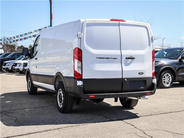 2026 Ford Transit-250 Cargo Base (Stk: 26TV709) in Toronto - Image 6 of 22