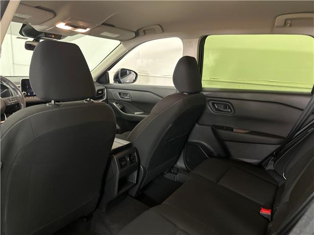 2024 Nissan Rogue S (Stk: 43829J) in Belleville - Image 8 of 29