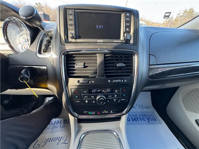 2019 Dodge Grand Caravan Crew (Stk: P7641) in Pembroke - Image 22 of 24