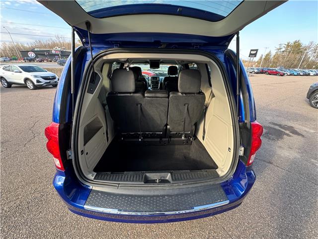 2019 Dodge Grand Caravan Crew (Stk: P7641) in Pembroke - Image 5 of 24