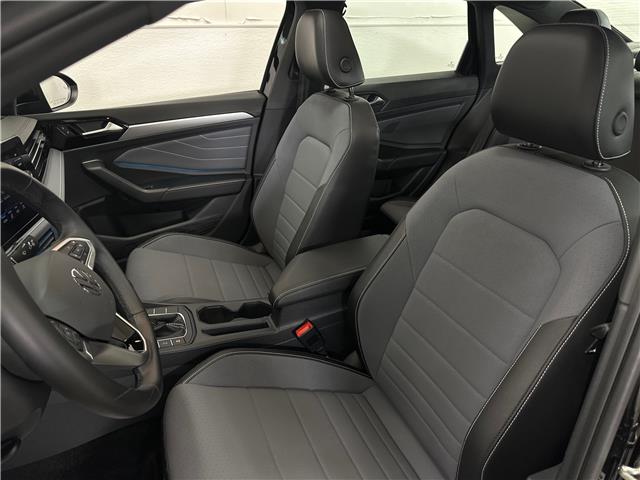 2025 Volkswagen Jetta Comfortline (Stk: 43844J) in Belleville - Image 12 of 31