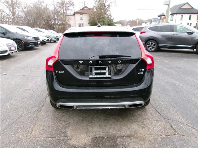 2017 Volvo V60 Cross Country T5 Premier in Kitchener - Image 6 of 26