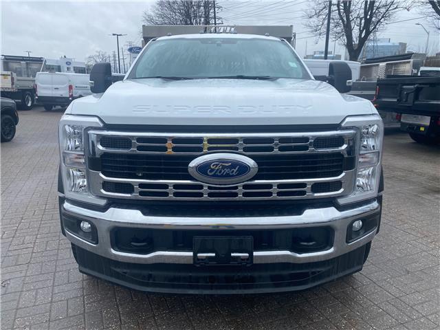 2026 Ford F-550 Chassis  (Stk: 2600490) in Ottawa - Image 2 of 25