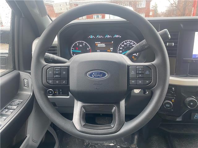 2026 Ford F-550 Chassis  (Stk: 2600490) in Ottawa - Image 20 of 25