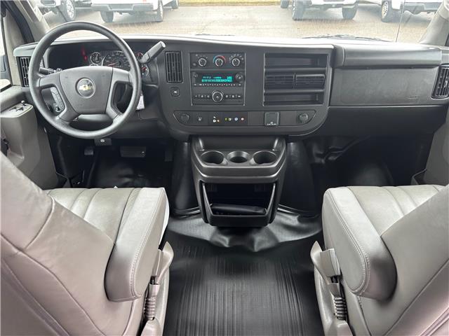 2024 Chevrolet Express 2500 Work Van (Stk: U9126A) in Uxbridge - Image 11 of 30