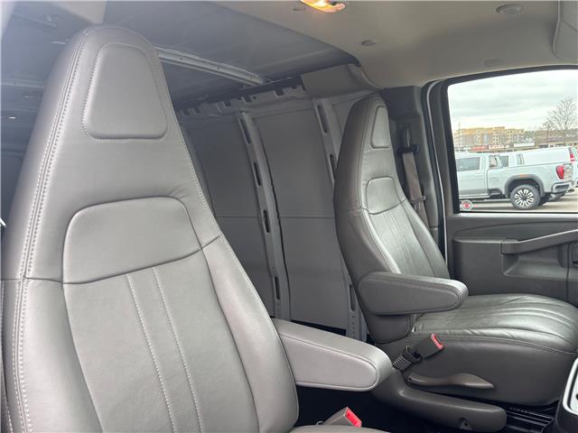 2024 Chevrolet Express 2500 Work Van (Stk: U9126A) in Uxbridge - Image 25 of 30