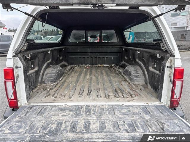 2022 Ford F-350 Lariat (Stk: X08105) in Richmond - Image 12 of 25