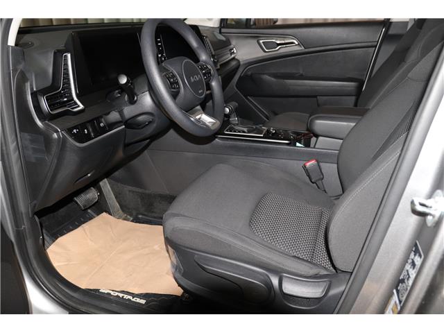 2024 Kia Sportage LX (Stk: 27033A) in Edmonton - Image 9 of 19