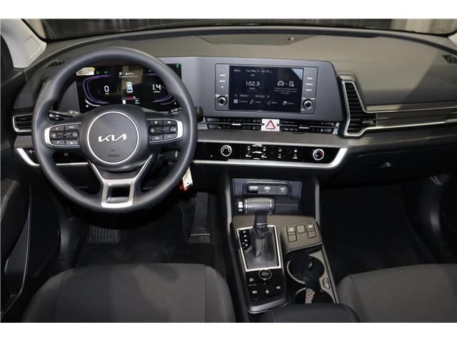 2024 Kia Sportage LX (Stk: 27033A) in Edmonton - Image 10 of 19