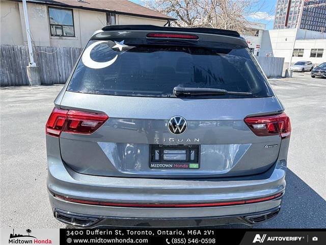 2024 Volkswagen Tiguan Comfortline R-Line Black Edition (Stk: B2600705) in North York - Image 16 of 16