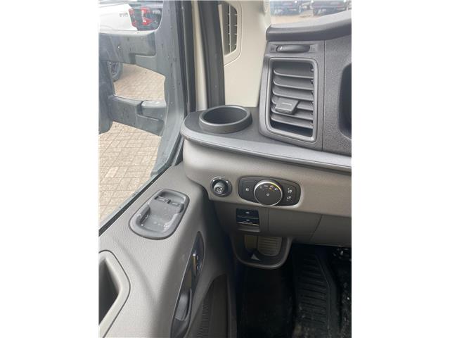 2026 Ford Transit-350 Cutaway Base (Stk: 2600510) in Ottawa - Image 13 of 14