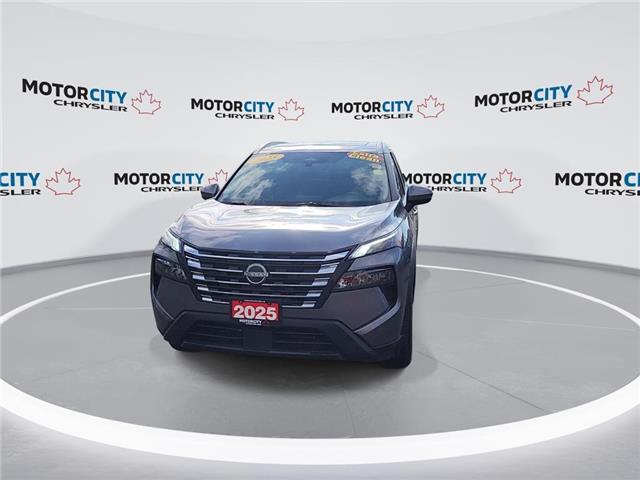 2025 Nissan Rogue SV Moonroof (Stk: 47198) in Windsor - Image 3 of 20