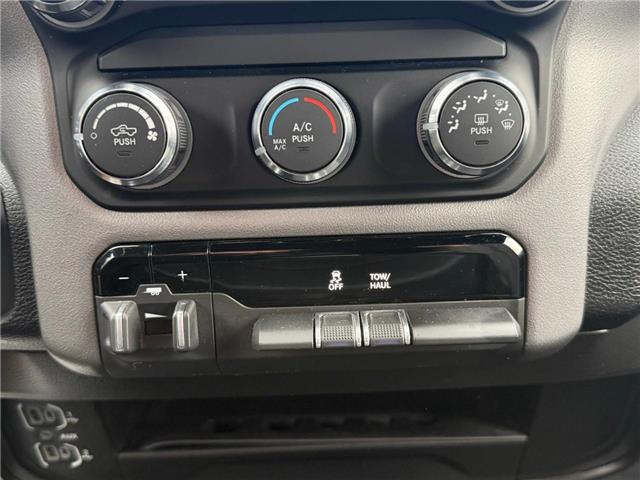 2024 RAM 3500 Big Horn (Stk: W9419) in Uxbridge - Image 14 of 20