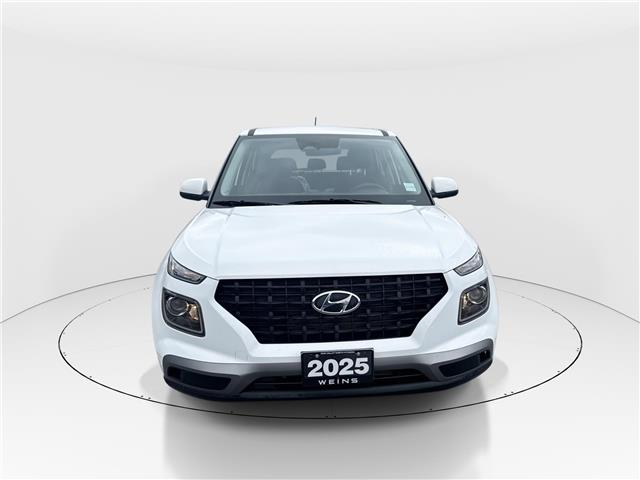 2025 Hyundai Venue ESSENTIAL (Stk: 16105214A) in Markham - Image 3 of 13