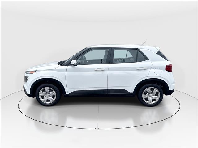 2025 Hyundai Venue ESSENTIAL (Stk: 16105214A) in Markham - Image 5 of 13
