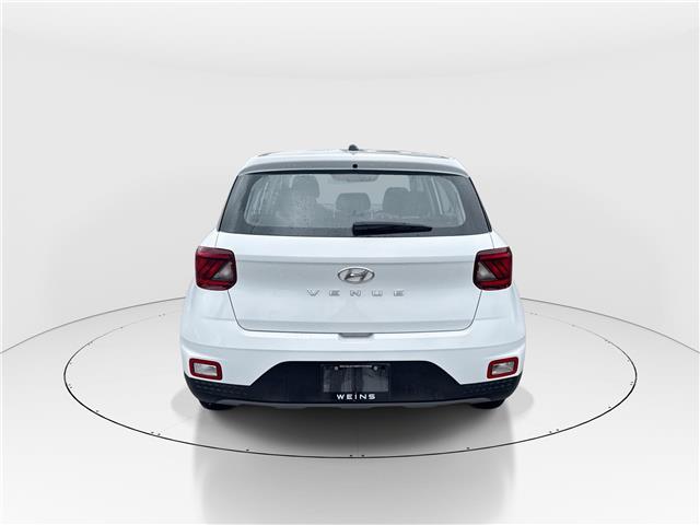 2025 Hyundai Venue ESSENTIAL (Stk: 16105214A) in Markham - Image 7 of 13