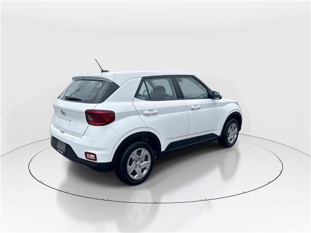 2025 Hyundai Venue ESSENTIAL (Stk: 16105214A) in Markham - Image 8 of 13