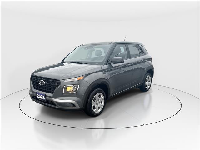 2025 Hyundai Venue Essential w/Two-Tone (Stk: 16U101686) in Markham - Image 4 of 14