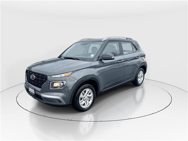 2025 Hyundai Venue Preferred w/Two-Tone (Stk: 16U101692) in Markham - Image 4 of 13