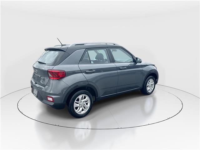 2025 Hyundai Venue Preferred w/Two-Tone (Stk: 16U101692) in Markham - Image 8 of 13