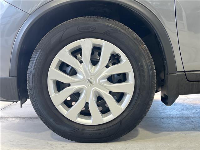 2019 Nissan Rogue S (Stk: P26001A) in Mississauga - Image 9 of 22