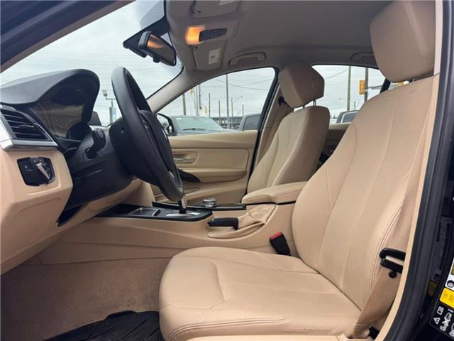 2016 BMW 320i xDrive (Stk: 28406T) in Newmarket - Image 8 of 13