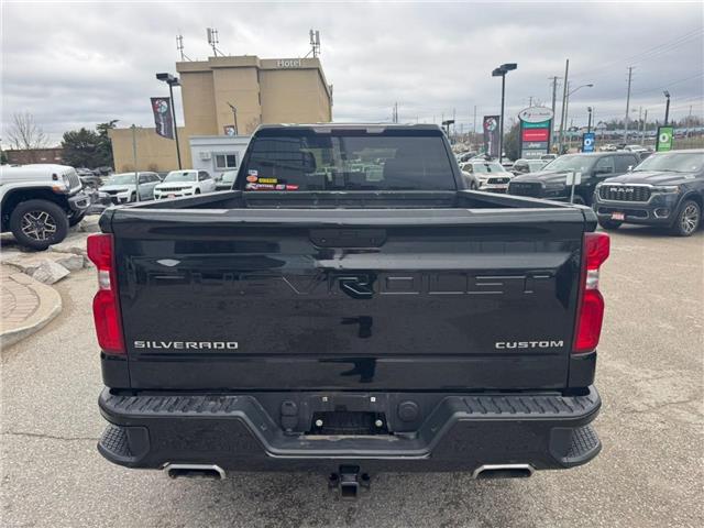 2021 Chevrolet Silverado 1500 Custom (Stk: 28403P) in Newmarket - Image 3 of 12