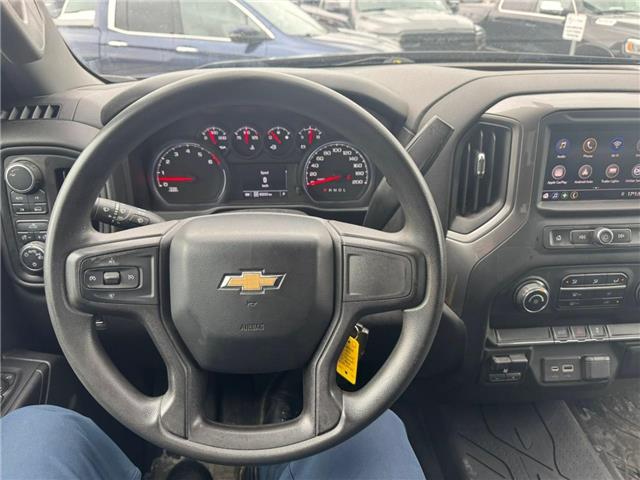 2021 Chevrolet Silverado 1500 Custom (Stk: 28403P) in Newmarket - Image 9 of 12