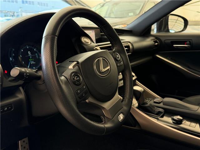 2014 Lexus IS 250 Base (Stk: 260420B) in Calgary - Image 5 of 18