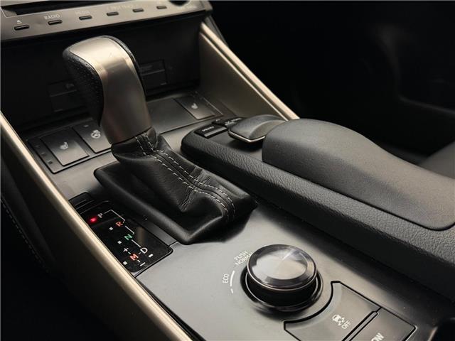 2014 Lexus IS 250 Base (Stk: 260420B) in Calgary - Image 15 of 18