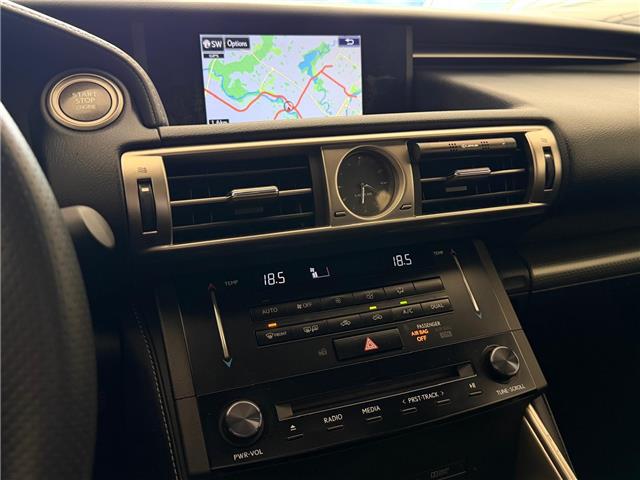 2014 Lexus IS 250 Base (Stk: 260420B) in Calgary - Image 13 of 18