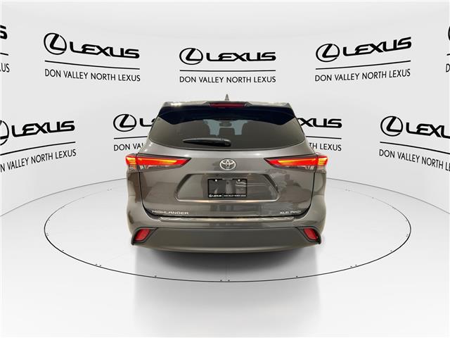 2022 Toyota Highlander  (Stk: 14112296A) in Markham - Image 8 of 31