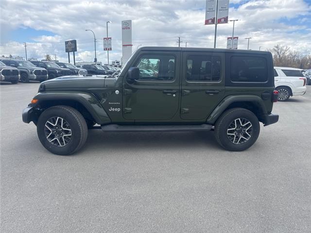 2024 Jeep Wrangler Sahara (Stk: W256469K) in Cranbrook - Image 2 of 19