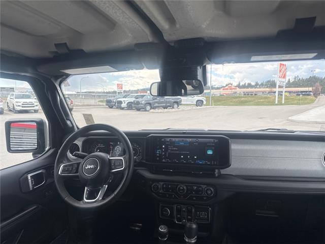 2024 Jeep Wrangler Sahara (Stk: W256469K) in Cranbrook - Image 10 of 19