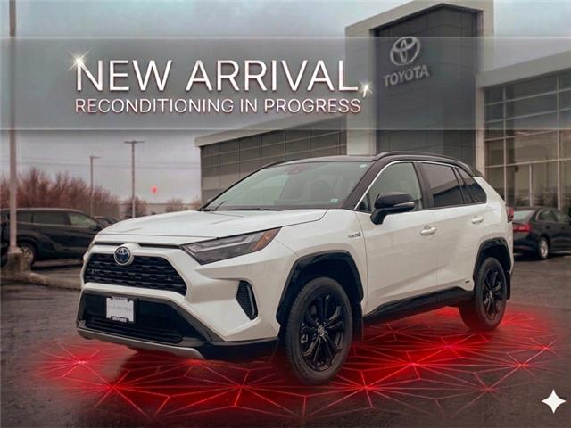 Used 2025 Toyota RAV4 Hybrid XSE  - Sunroof -  Power Liftgate - Cranbrook - Cranbrook Toyota