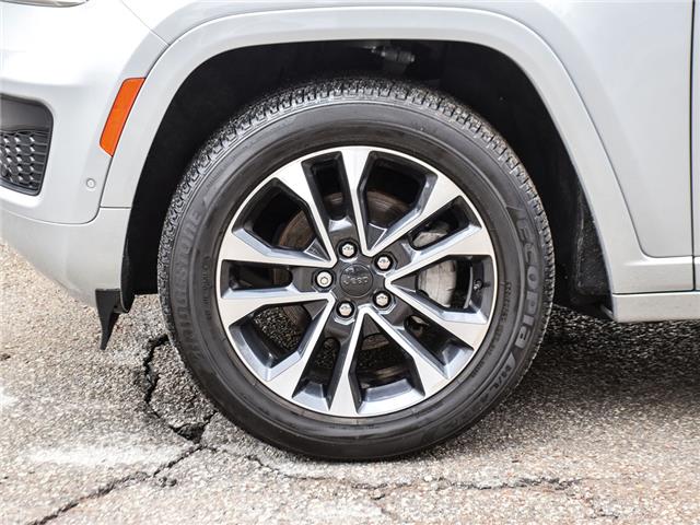 2025 Jeep Grand Cherokee Overland (Stk: 25-0025) in Toronto - Image 4 of 30
