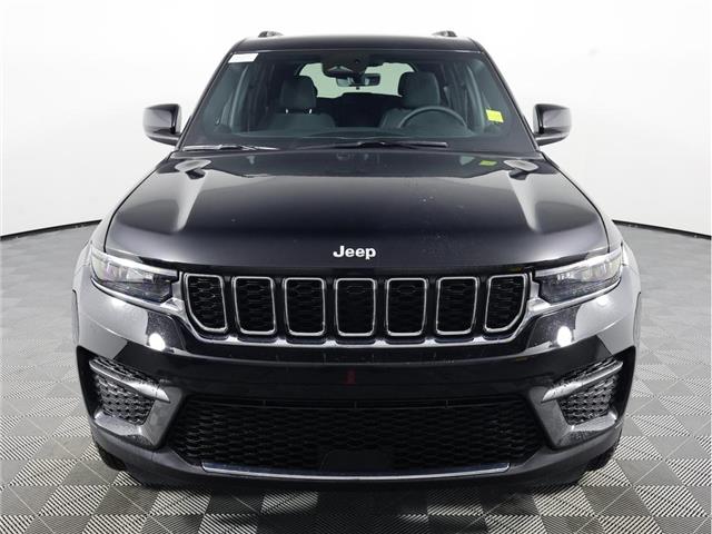 2026 Jeep Grand Cherokee Base (Stk: 26J090) in Calgary - Image 2 of 19