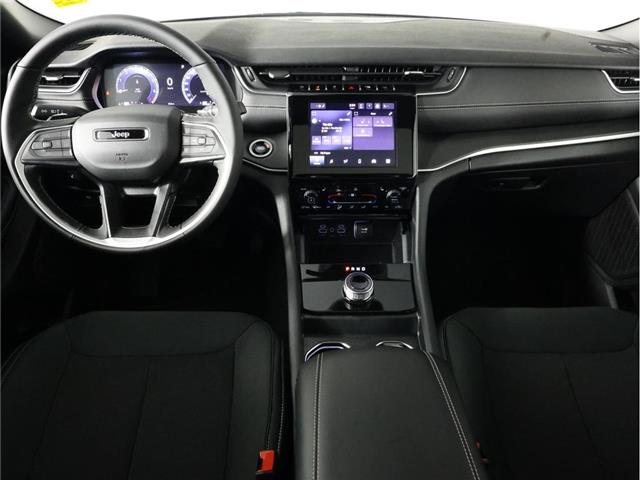 2026 Jeep Grand Cherokee Base (Stk: 26J090) in Calgary - Image 10 of 19