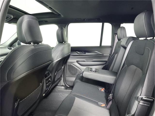 2026 Jeep Grand Cherokee Base (Stk: 26J098) in Calgary - Image 9 of 19