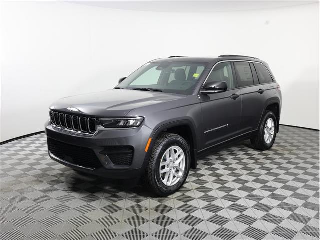 2026 Jeep Grand Cherokee Base (Stk: 26J102) in Calgary - Image 1 of 18