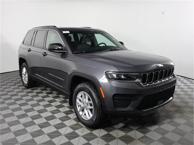 2026 Jeep Grand Cherokee Base (Stk: 26J102) in Calgary - Image 3 of 18