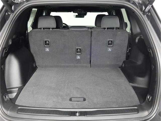 2026 Jeep Grand Cherokee Base (Stk: 26J102) in Calgary - Image 7 of 18