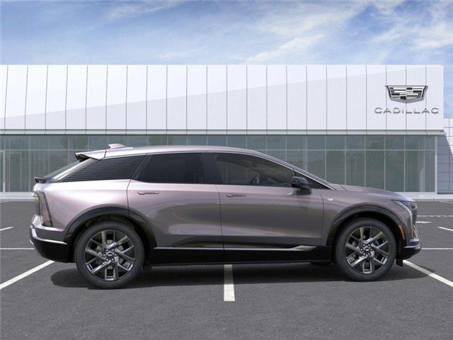 2026 Cadillac OPTIQ Luxury (Stk: 138879) in Goderich - Image 5 of 24